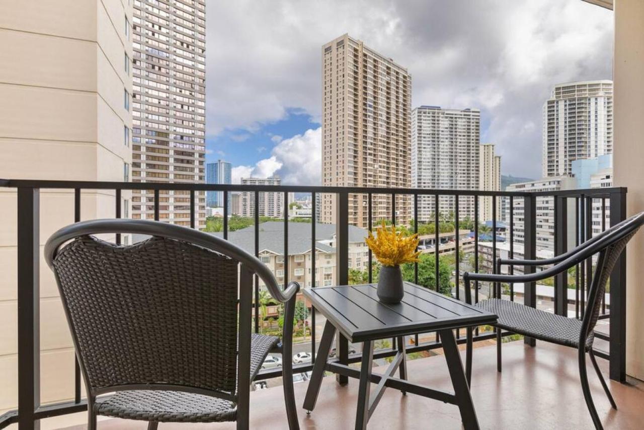 Holiday home Incredible Location Free Parking In Waikiki *